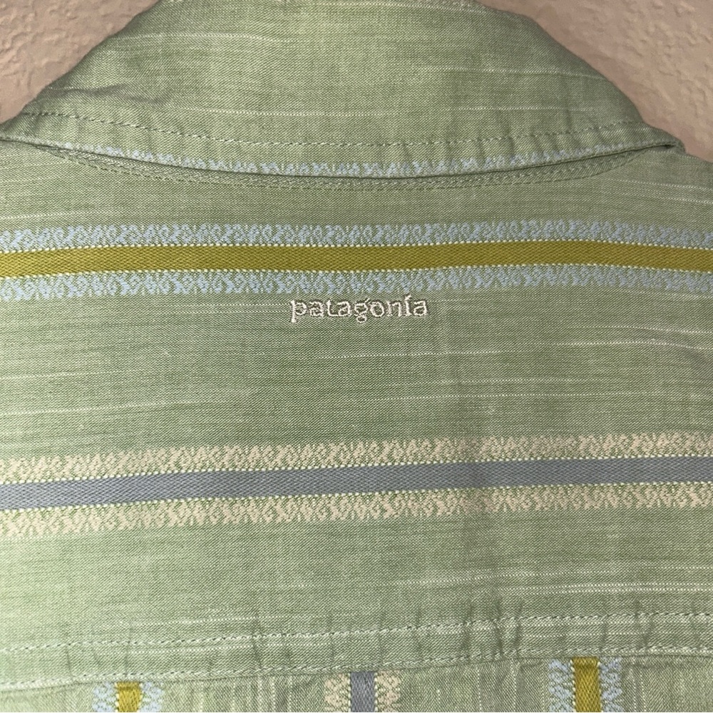 Patagonia Men’s Organic Cotton Striped Pearl Snap Shirt, Size M - Picture 6 of 8